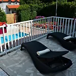 Glorija Villa *