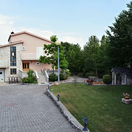 Vila Glorija Grubine